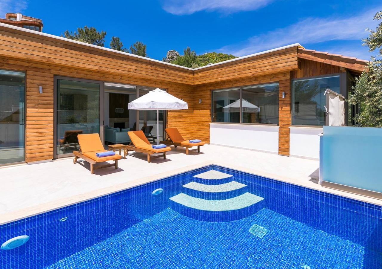 Villa 1 Sleeps 2 Honeymoon Isolated Infinity-Villa Orkide Uzumlu  Exterior photo
